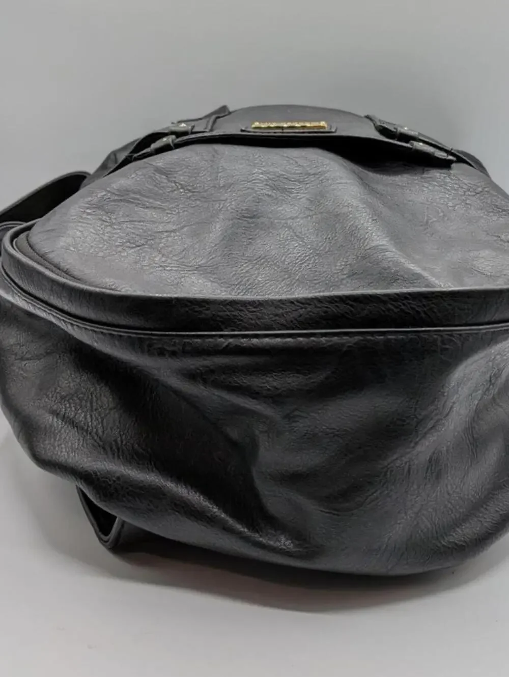 Madden Girl Solid Black Leather Structured Multi Pocket Backpack 90s Y2K 2000s